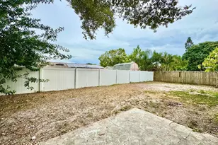 14875 56th St N, Clearwater, FL 33760 - Photo 21