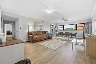 4141 Bayshore Blvd, Tampa, FL 33611 - Photo 9