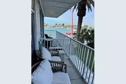 800 Bayway Boulevard #16, Clearwater Beach, FL 33767 - Photo 15