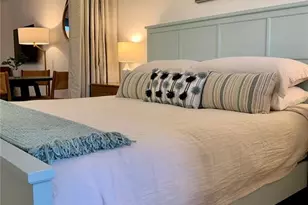 800 Bayway Blvd, Clearwater Beach, FL 33767 - Photo 13