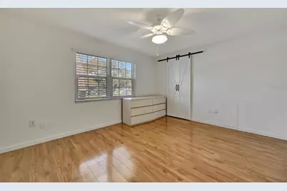 650 Pinellas Point Drive S #205, Saint Petersburg, FL 33705 - Photo 7