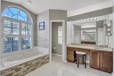 11802 Middlebury Drive, Tampa, FL 33626 - Photo 19