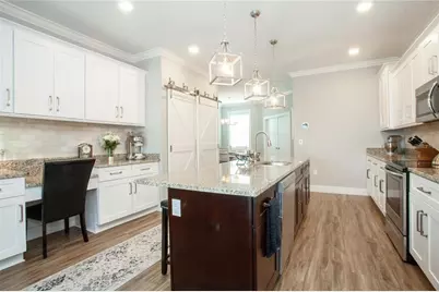 1273 Savona Drive NE, Saint Petersburg, FL 33702 - Photo 9