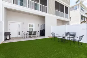 1273 Savona Dr NE, Saint Petersburg, FL 33702 - Photo 27