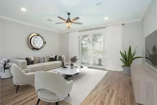 1273 Savona Dr NE, Saint Petersburg, FL 33702 - Photo 7