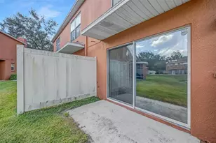 6928 Hawthorne Trace Ln, Riverview, FL 33578 - Photo 29