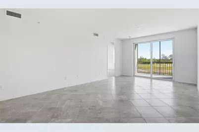 19116 Scallop Loop #204, Lakewood Ranch, FL 34211 - Photo 9