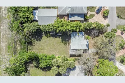 1820 Sutherland Drive W, Palm Harbor, FL 34683 - Photo 37