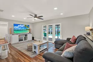 8781 Leona St, Seminole, FL 33772 - Photo 11