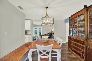 8781 Leona St, Seminole, FL 33772 - Photo 9