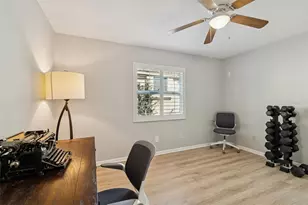 2194 Pinnacle Cir N, Palm Harbor, FL 34684 - Photo 49