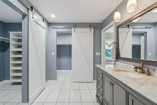 2194 Pinnacle Cir N, Palm Harbor, FL 34684 - Photo 29