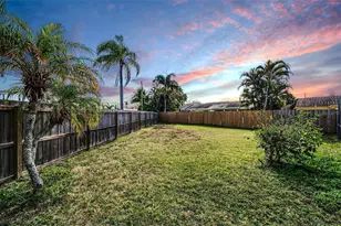 3645 Overland Dr, Holiday, FL 34691 - Photo 7