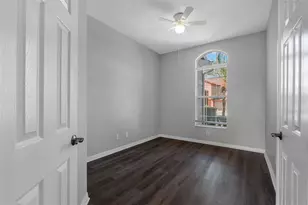 4820 Portmarnock Way, Wesley Chapel, FL 33543 - Photo 17