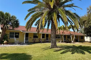 2935 57th St S, Gulfport, FL 33707 - Photo 1