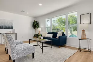 1337 Byron Dr, Clearwater, FL 33756 - Photo 9