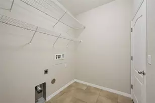 11129 Kiskadee Cir, New Port Richey, FL 34654 - Photo 23