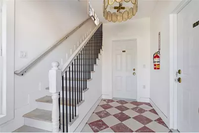 326 6th Avenue N, Saint Petersburg, FL 33701 - Photo 5