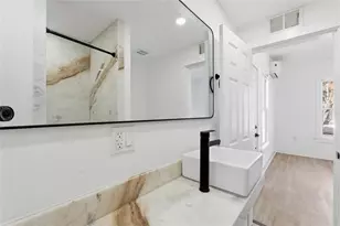 326 6th Ave N, Saint Petersburg, FL 33701 - Photo 7