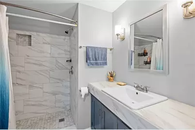 37240 Beverly Avenue, Zephyrhills, FL 33542 - Photo 19