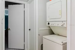 4835 Puritan Cir, Tampa, FL 33617 - Photo 19