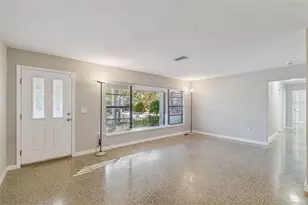 4633 W Longfellow Ave, Tampa, FL 33629 - Photo 3