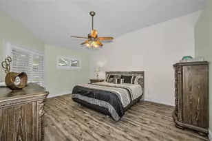 12038 Stone Crossing Cir, Tampa, FL 33635 - Photo 37