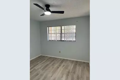 7951 58th Avenue N #207, Saint Petersburg, FL 33709 - Photo 19