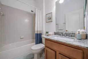 423 Manns Harbor Dr, Apollo Beach, FL 33572 - Photo 21