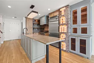 1208 E Kennedy Blvd, Tampa, FL 33602 - Photo 9