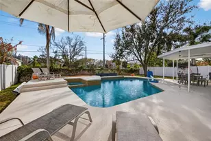 4705 Foxshire Cir, Tampa, FL 33624 - Photo 21