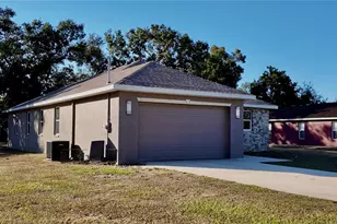 1813 1st Ave E, Palmetto, FL 34221 - Photo 3