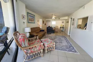 690 Island Way, Clearwater Beach, FL 33767 - Photo 21