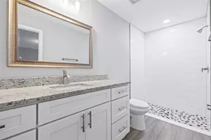 8506 N 16th St, Tampa, FL 33604 - Photo 23