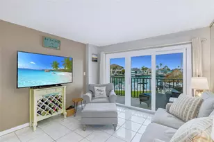 51 Island Way, Clearwater Beach, FL 33767 - Photo 17