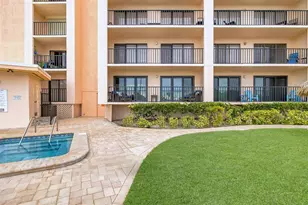 51 Island Way, Clearwater Beach, FL 33767 - Photo 45