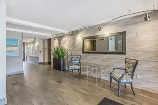 51 Island Way, Clearwater Beach, FL 33767 - Photo 3