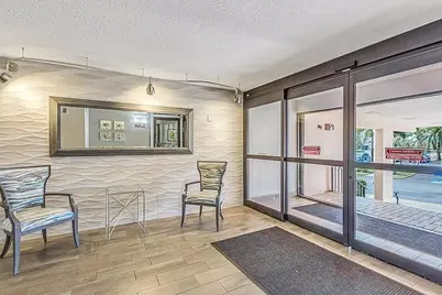 51 Island Way #108, Clearwater Beach, FL 33767 - Photo 3
