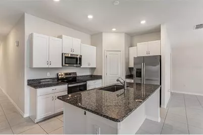 6523 Bar S Bar Trail, Zephyrhills, FL 33541 - Photo 15