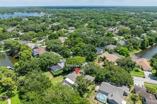 18006 Clear Lake Dr, Lutz, FL 33548 - Photo 7