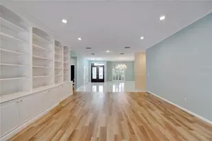 18006 Clear Lake Dr, Lutz, FL 33548 - Photo 23