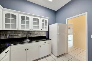 18006 Clear Lake Dr, Lutz, FL 33548 - Photo 35