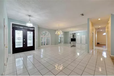 18006 Clear Lake Dr, Lutz, FL 33548 - Photo 21