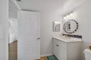 8432 W Gulf Blvd, Treasure Island, FL 33706 - Photo 35