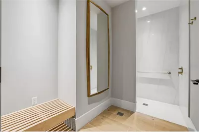 275 1st Ave S #1008, Saint Petersburg, FL 33701 - Photo 59