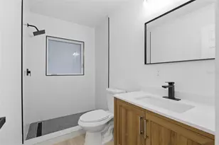 4430 1st Way NE, Saint Petersburg, FL 33703 - Photo 5