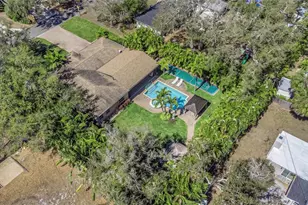 1437 Country Club Rd N Road N, Saint Petersburg, FL 33710 - Photo 61