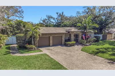 1437 Country Club Rd N Road N #COUNTRY CLUB RD N, Saint Petersburg, FL 33710 - Photo 1