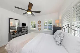 1437 Country Club Rd N Road N, Saint Petersburg, FL 33710 - Photo 43