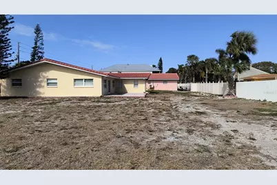 3001 Gulf Boulevard, Belleair Beach, FL 33786 - Photo 3